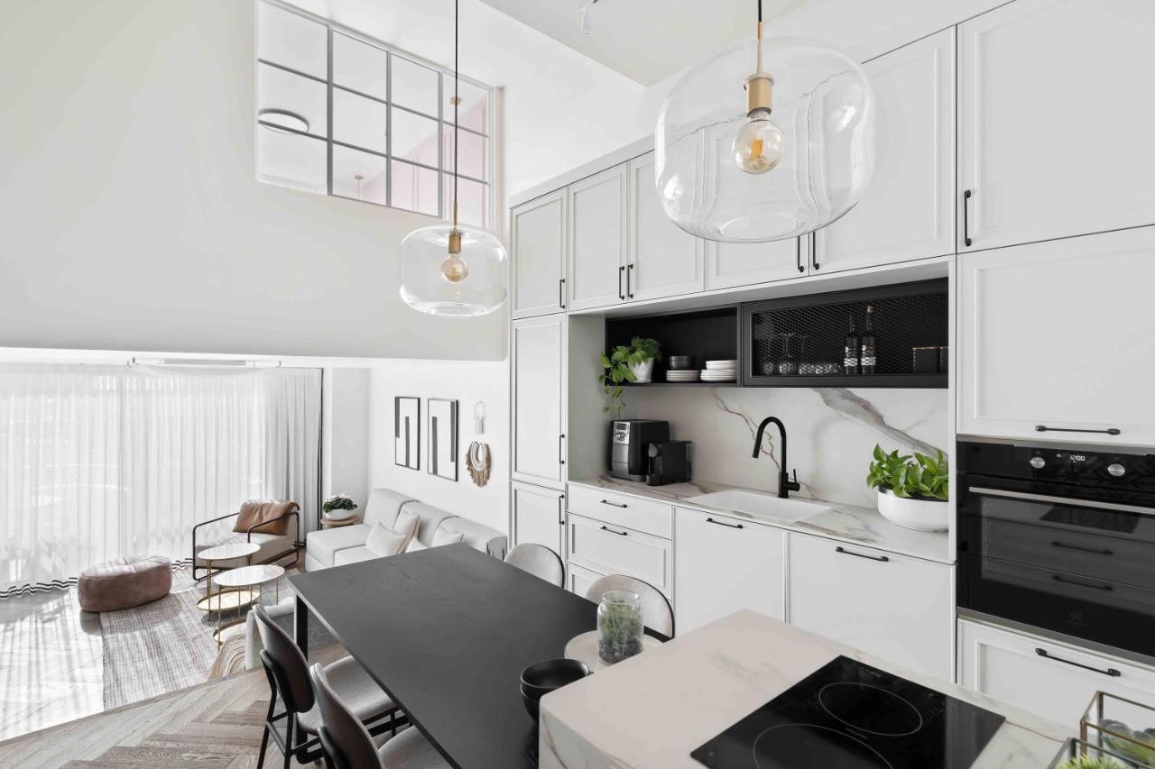 Elegant Duplex With Parking By Beachfront Stay Herzelia Kültér fotó